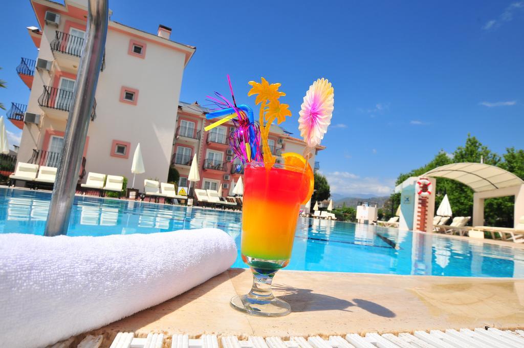 Hotel Pelin เฟทิเย ภายนอก รูปภาพ